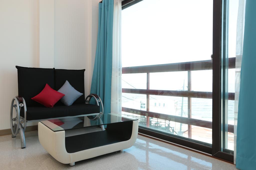 Gangneung Sea View Pension Exterior foto
